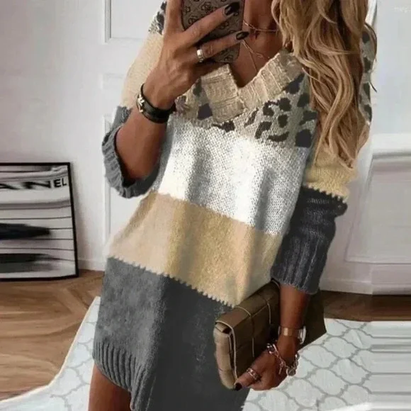 Chicme Women’s Crochet Patchwork V Neck Long Pullover Sweater - Size Small - Picture 2 of 10